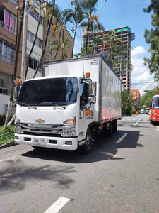 Chevrolet NNR modelo 2013